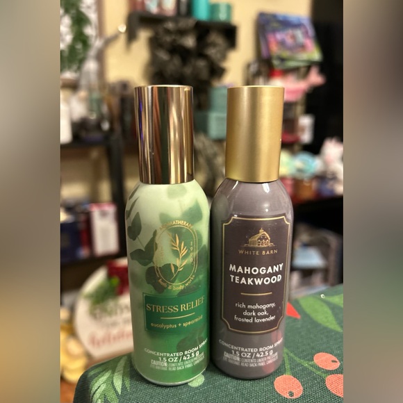 White Barn Stress Relief and Mahogany Teakwood Room Sprays - Picture 2 of 2